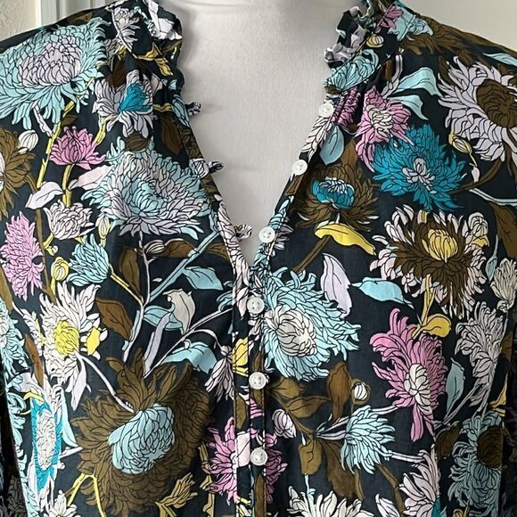 Talbots Petite Floral Popover Cotton Top 1/2 Button Front NWOT - Picture 2 of 7